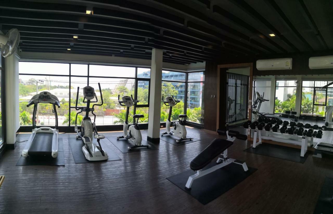 Dusit Grand Condo View Praia de Jomtien Exterior foto